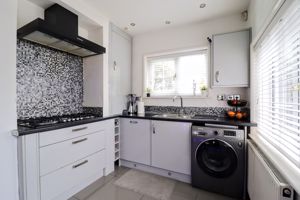 Kitchen- click for photo gallery